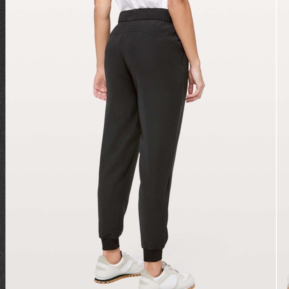 Lululemon | size 2 | on the fly jogger